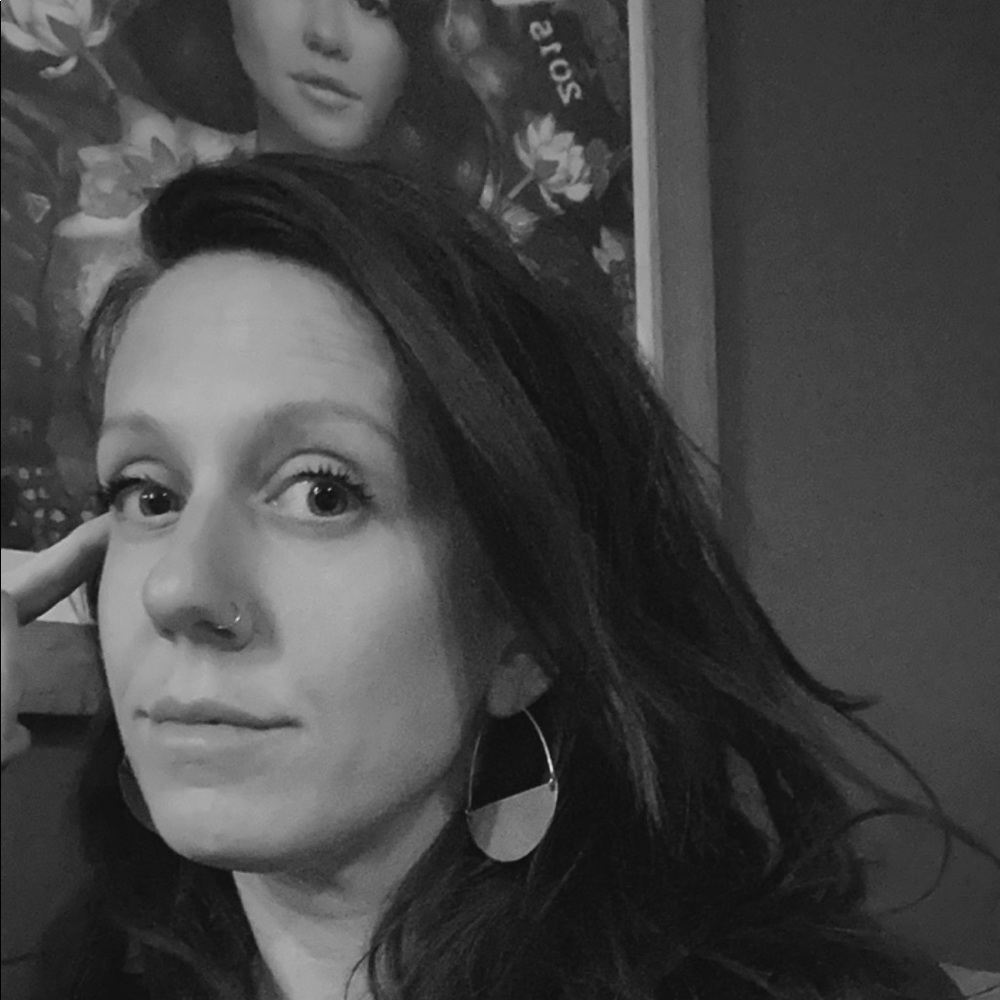 Meet your Posher, Lisa